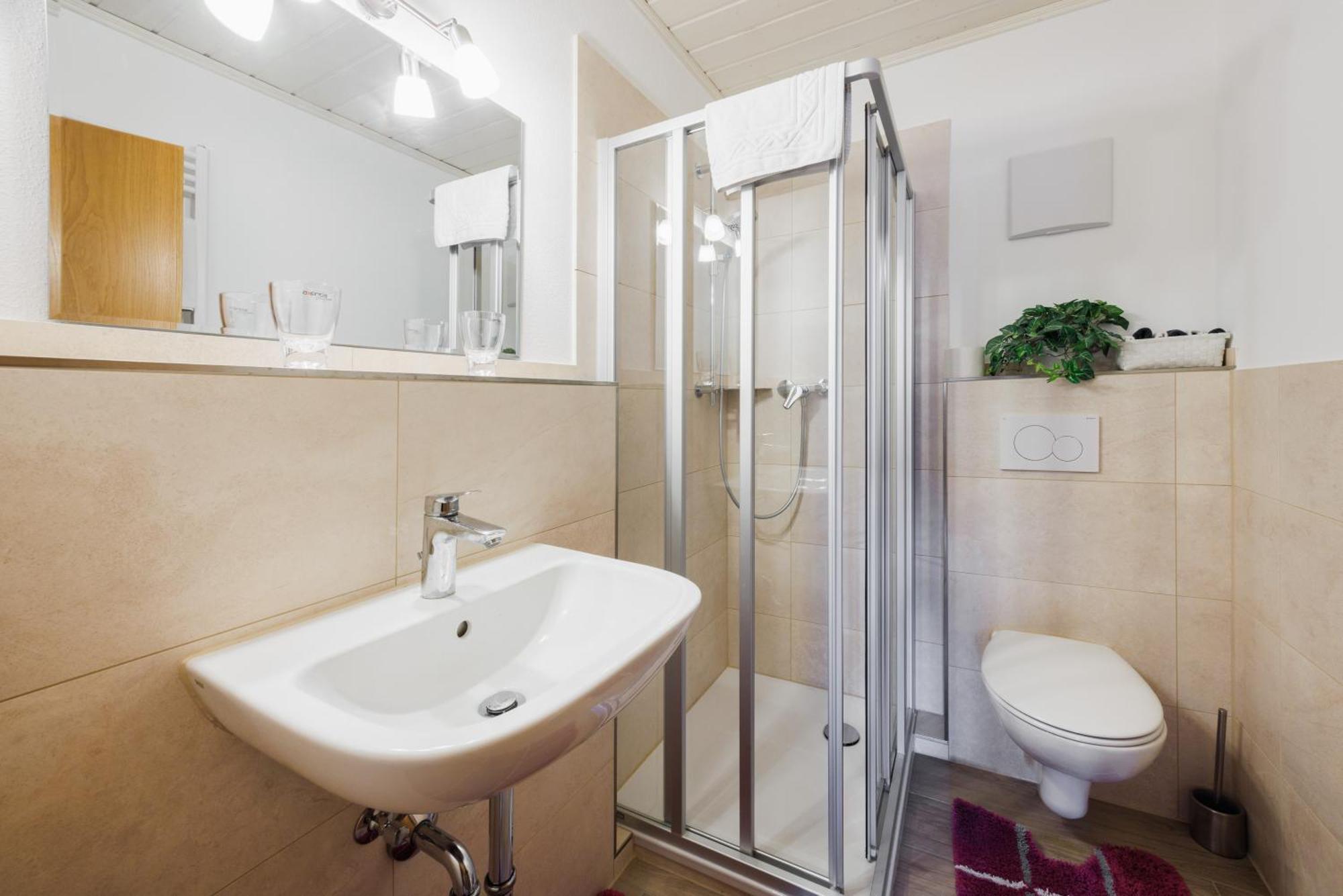 Ferienwohnung Kloepping Inkl. Chiemgaukarte Ruhpolding Exterior foto